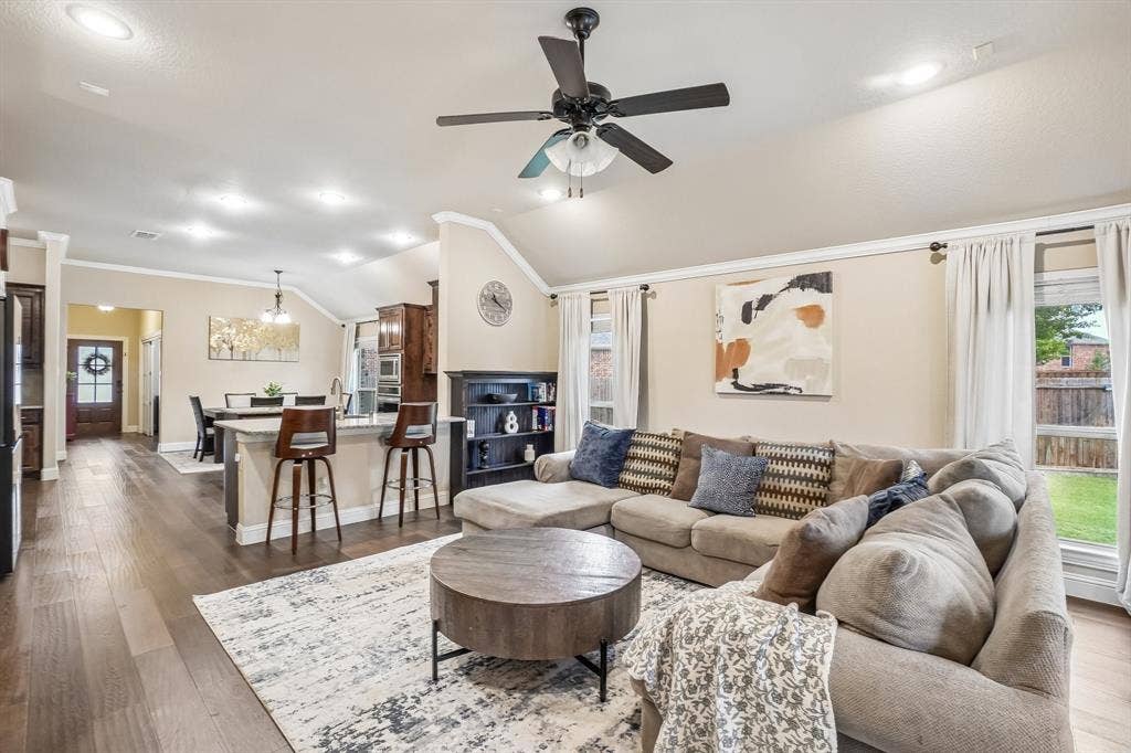 820 Wimberly Circle, McKinney, TX 75072 820 Wimberly Circle, McKinney, TX 75072