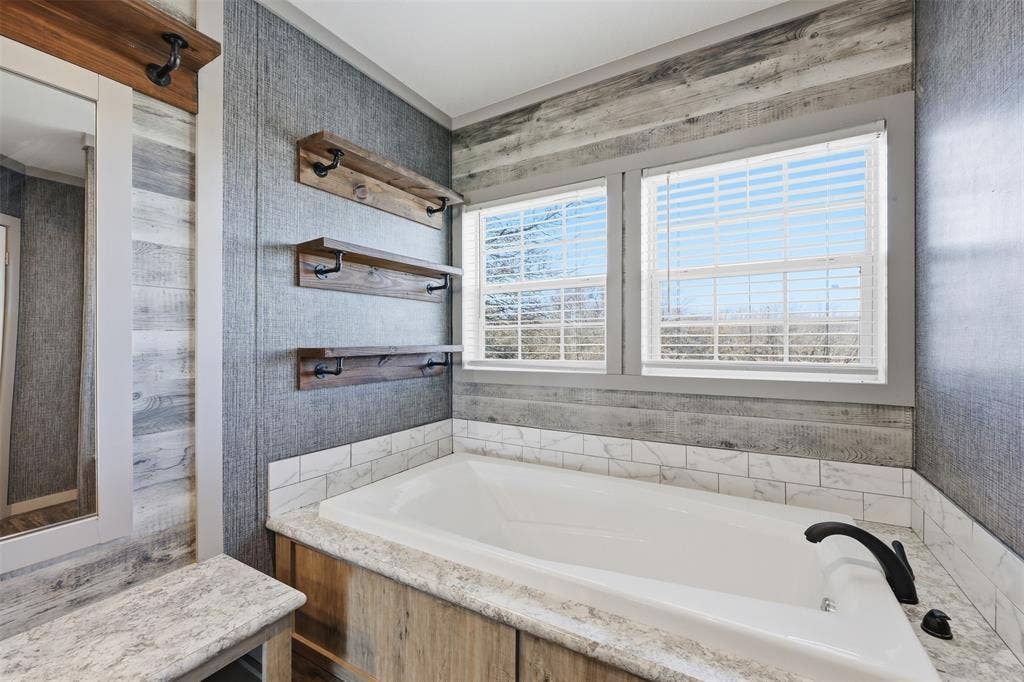 151 Private Road 3814, Springtown, TX 76082 151 Private Road 3814, Springtown, TX 76082