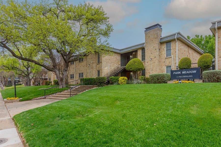 Property photo for 7721 Meadow Park Drive, #102, Dallas, TX