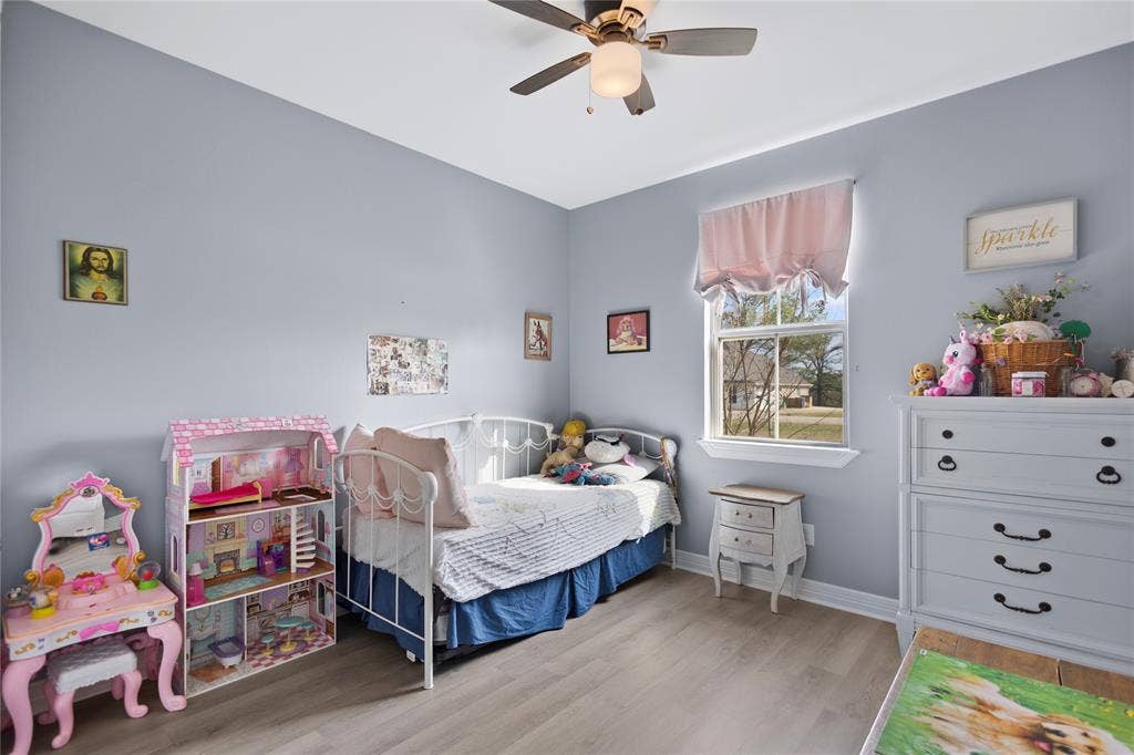 18341 Timber Oaks Drive, Lindale, TX 75771 18341 Timber Oaks Drive, Lindale, TX 75771