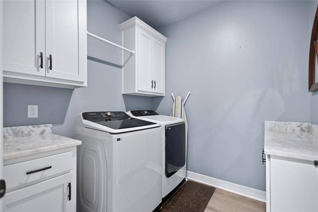 18341 Timber Oaks Drive, Lindale, TX 75771 18341 Timber Oaks Drive, Lindale, TX 75771