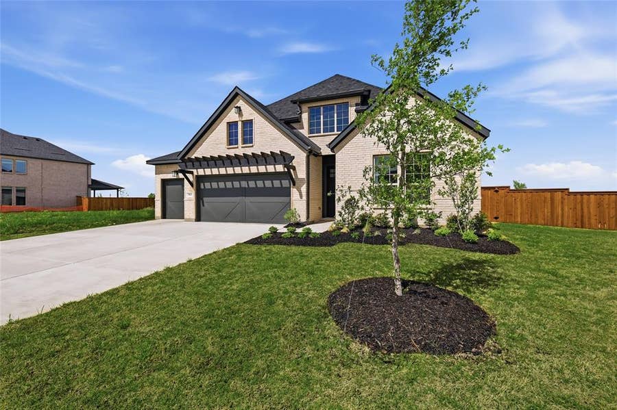 Property photo for 5913 Maddie Ann Drive, Celina, TX