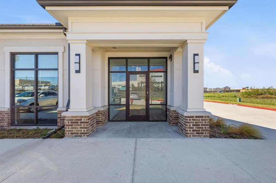 Property photo for 3121 Bailey Drive, #120, Fort Worth, TX