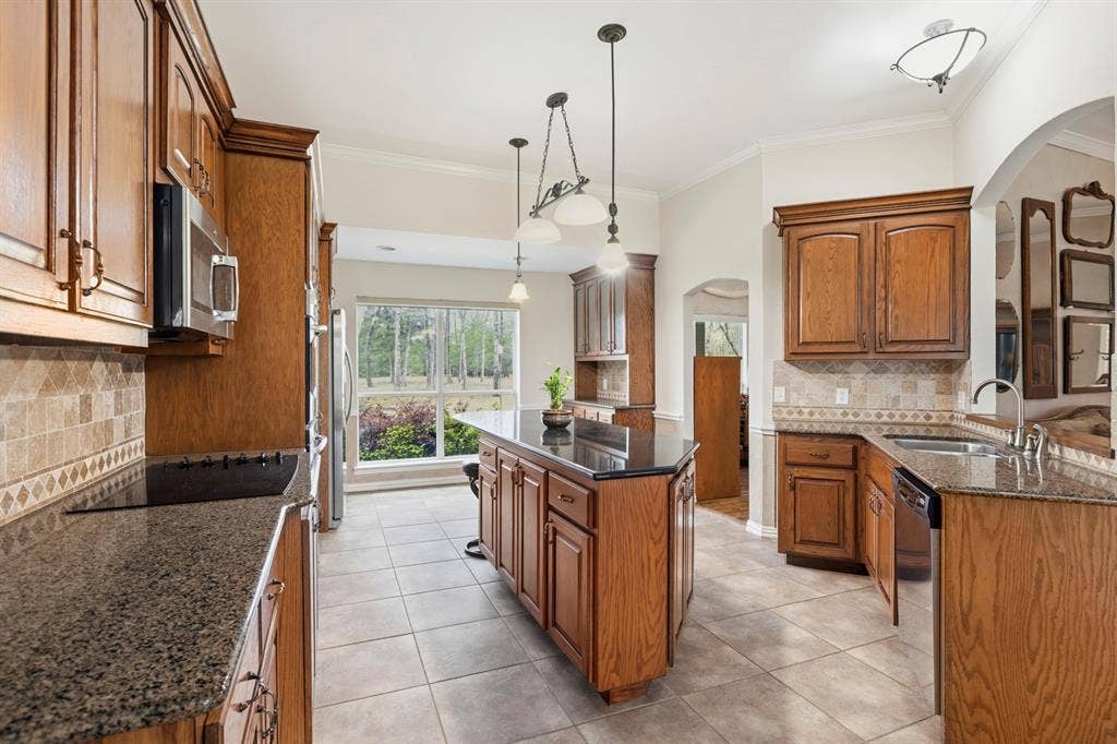 6675 County Road 2560, Quinlan, TX 75474 6675 County Road 2560, Quinlan, TX 75474