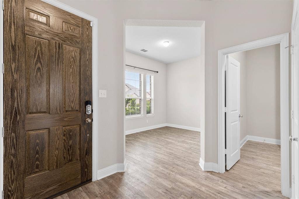 576 Spruce Trail, Forney, TX 75126 576 Spruce Trail, Forney, TX 75126