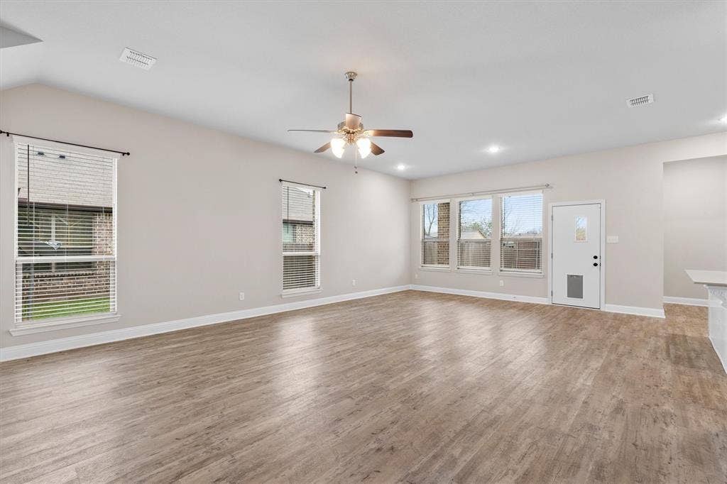 576 Spruce Trail, Forney, TX 75126 576 Spruce Trail, Forney, TX 75126