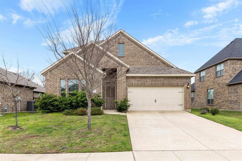 576 Spruce Trail, Forney, TX 75126 576 Spruce Trail, Forney, TX 75126