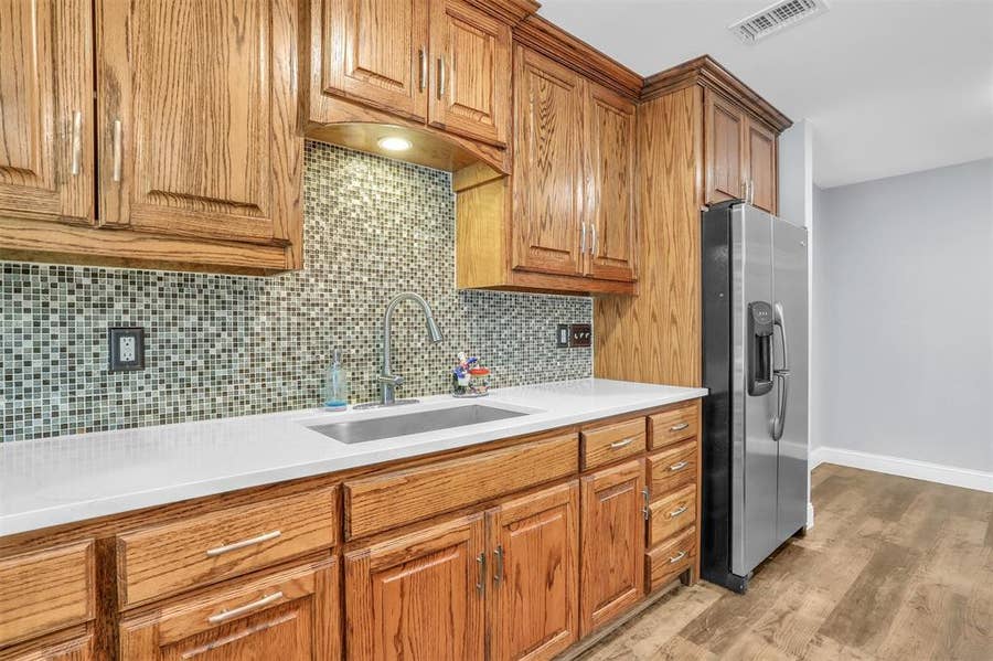 Property photo for 111 Skylark Street, Mesquite, TX
