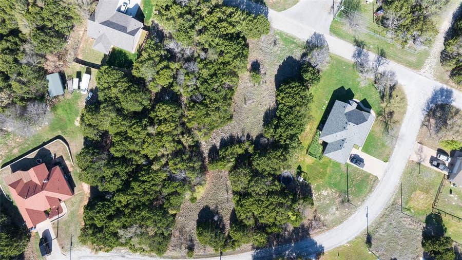 Property photo for 5003 Waterfield Drive, Granbury, TX