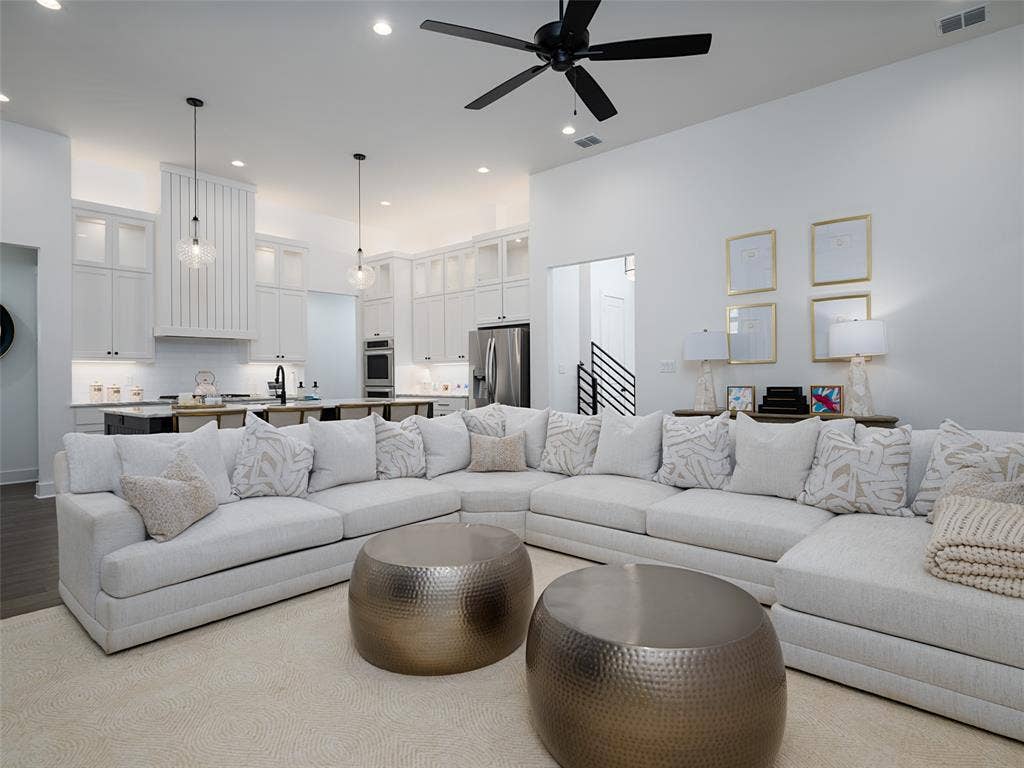 4170 Palo Pinto Creek Circle, Tyler, TX 75703 4170 Palo Pinto Creek Circle, Tyler, TX 75703