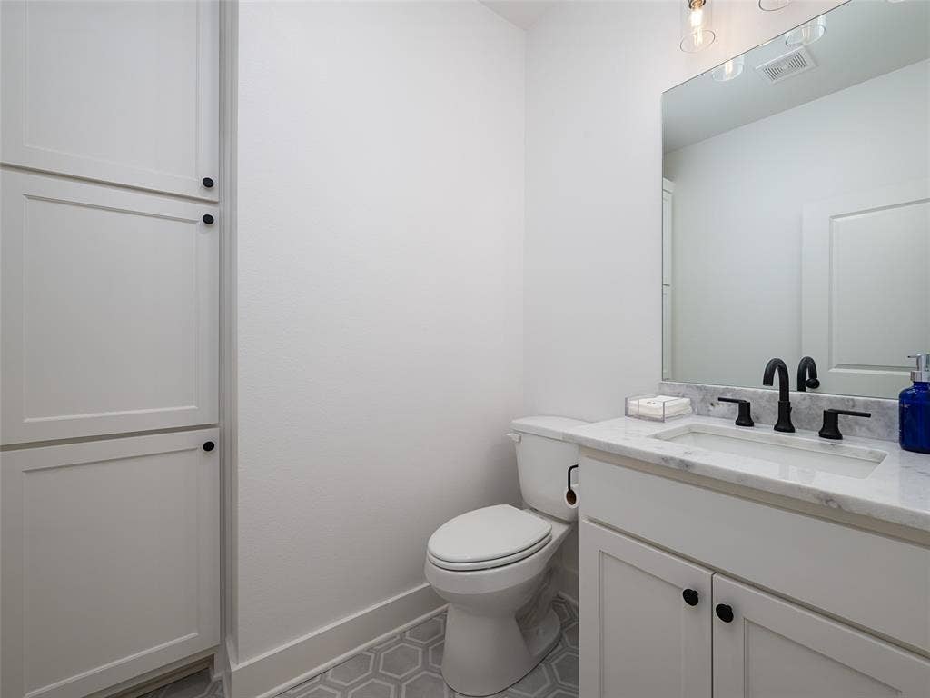 4170 Palo Pinto Creek Circle, Tyler, TX 75703 4170 Palo Pinto Creek Circle, Tyler, TX 75703
