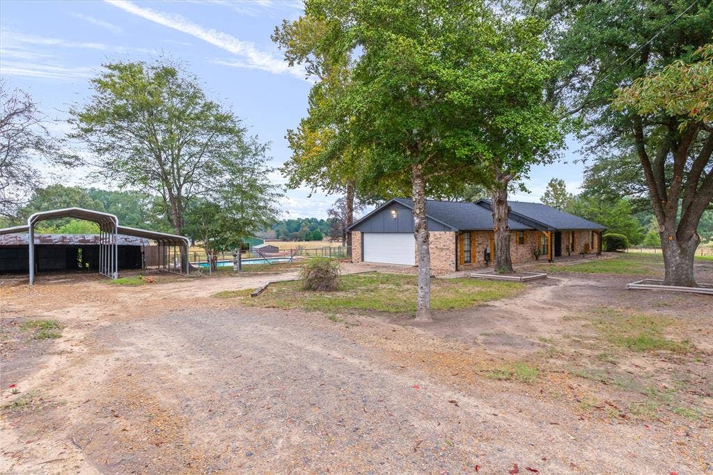 25046 Fm 857, Grand Saline, TX 75140 25046 Fm 857, Grand Saline, TX 75140
