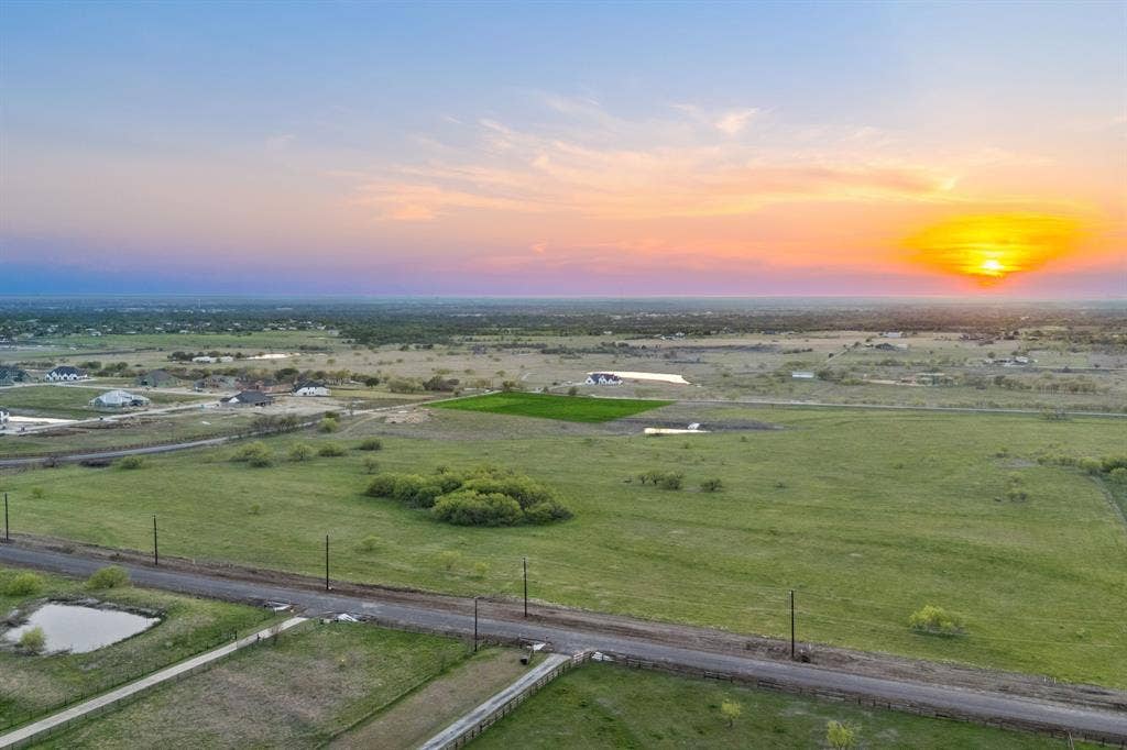7300 Evelyn Lane, Northlake, TX 76226 7300 Evelyn Lane, Northlake, TX 76226