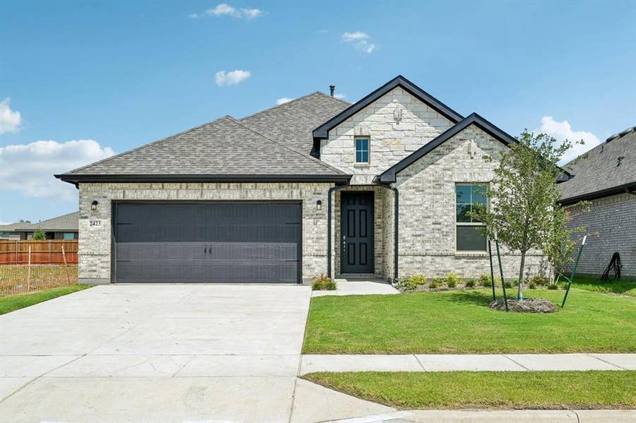 Property photo for 2423 Liberty Crossing Avenue, Royse City, TX