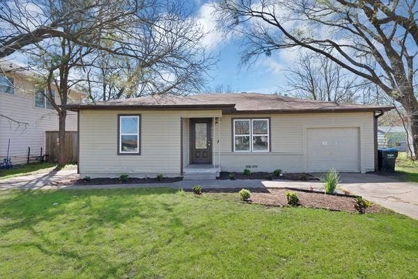 Property photo for 3005 Maple Avenue, Greenville, TX
