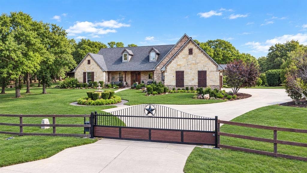 1684 Blevins Drive, Keller, TX 76248 1684 Blevins Drive, Keller, TX 76248