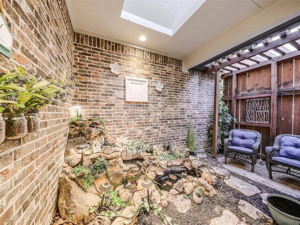 1684 Blevins Drive, Keller, TX 76248 Serenity Garden Off Primary Bathroom