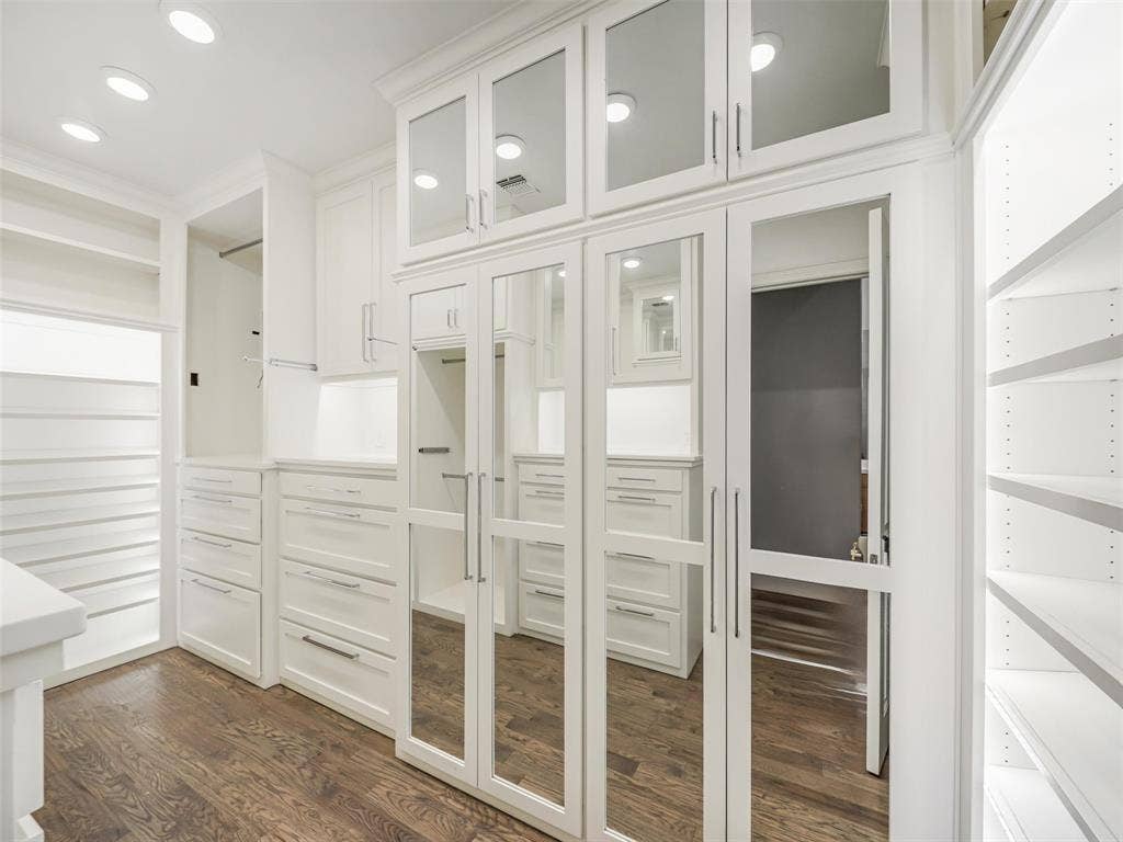 1684 Blevins Drive, Keller, TX 76248 Primary Closet