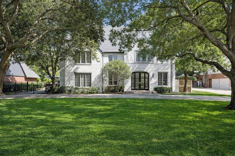 Property photo for 6239 Park Lane, Dallas, TX