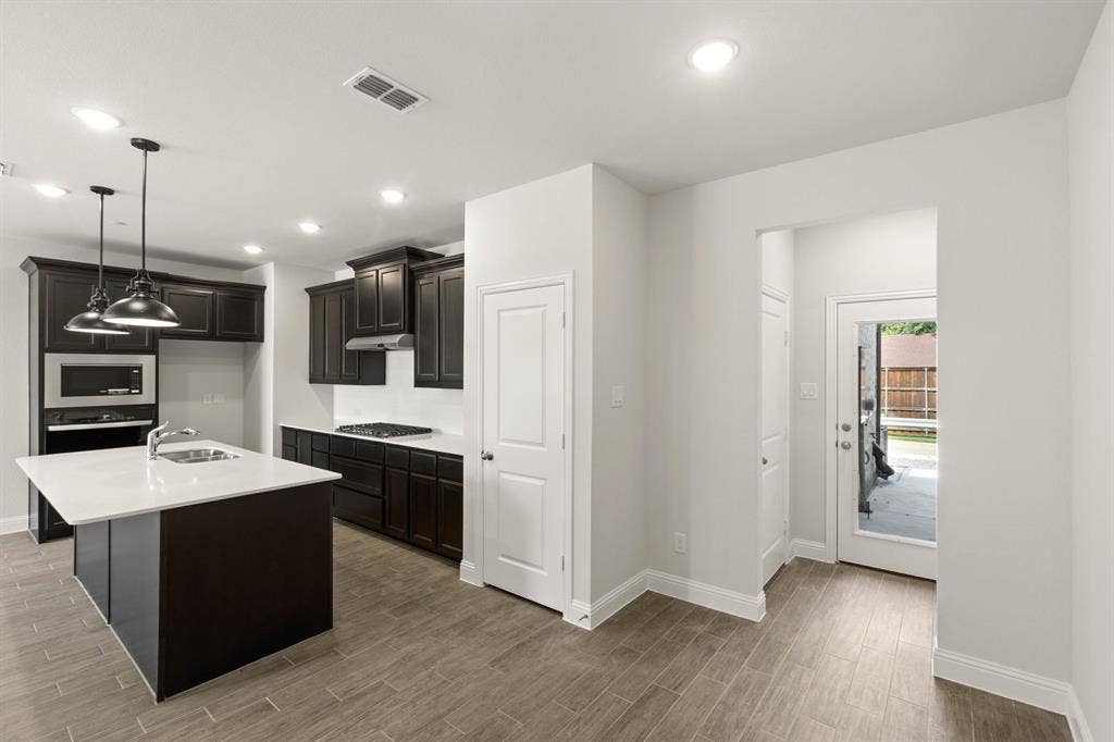 1987 Gentle Oak-Primary Suite-4