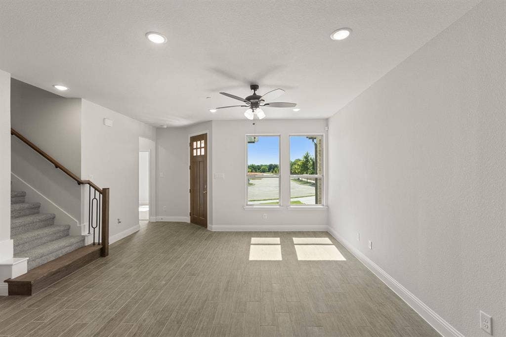 1987 Gentle Oak-Living Room-3