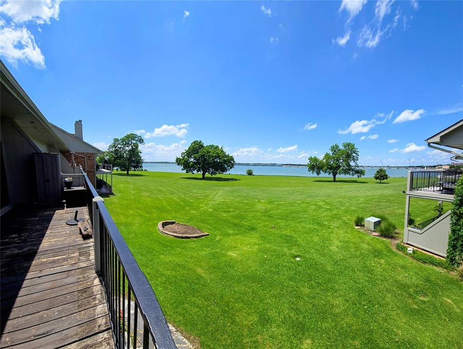 Property photo for 1904 Signal Ridge Place, Rockwall, TX