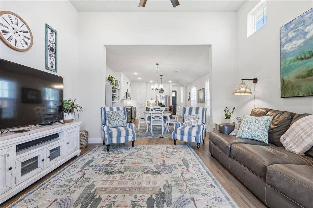 1018 Abigail Way, Midlothian, TX 76065 1018 Abigail Way, Midlothian, TX 76065