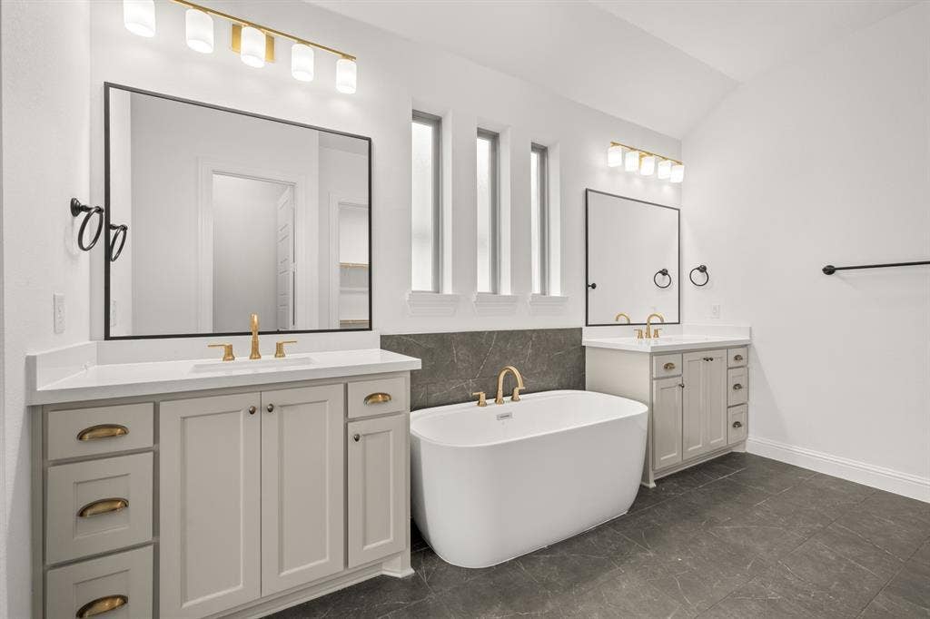 3250 Jersey Drive, Midlothian, TX 76065 3250 Jersey- Primary Suite-5
