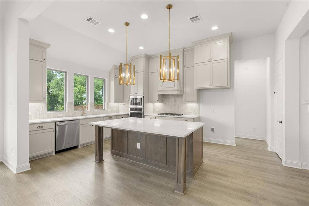 3250 Jersey Drive, Midlothian, TX 76065 3250 Jersey- Kitchen-1