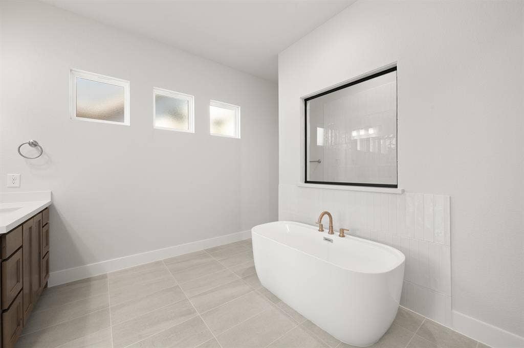 1873 Rough Ridge Trail, Midlothian, TX 76065 1873 Rough Ridge- Primary Suite-4