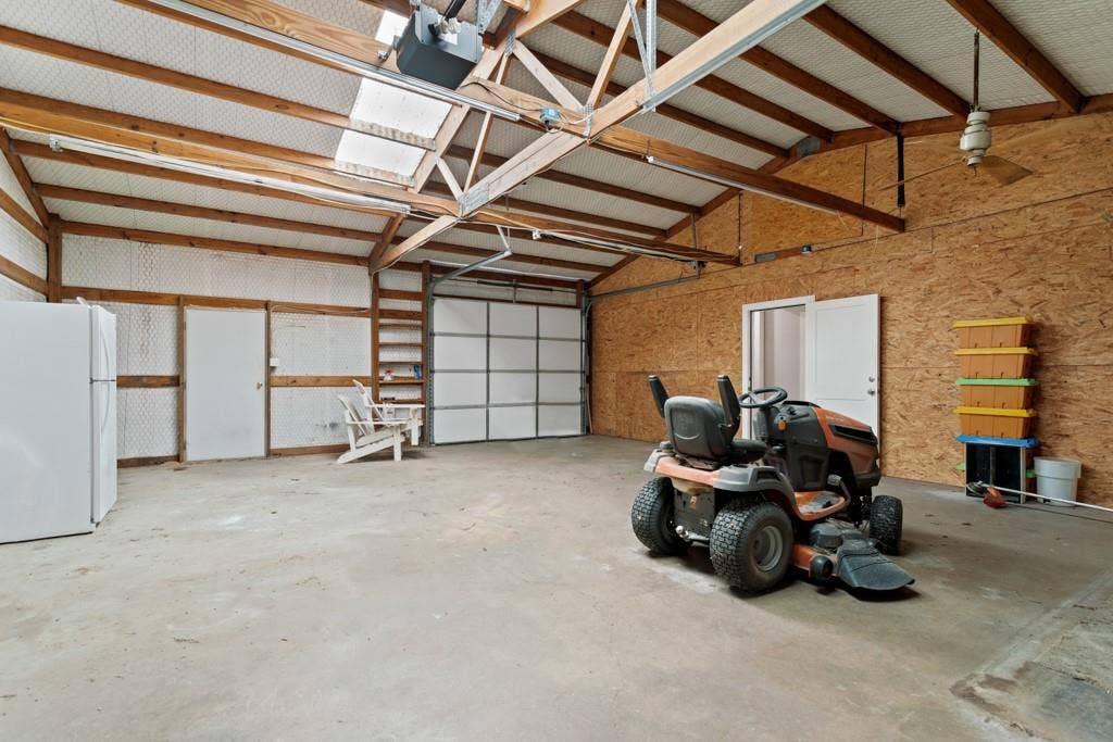 23326 CR 448, Lindale, TX 75771 23326 CR 448, Lindale, TX 75771