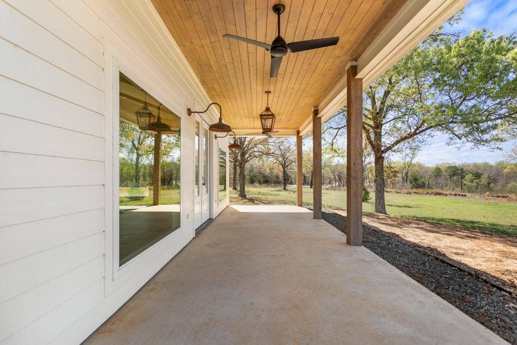 23326 CR 448, Lindale, TX 75771 23326 CR 448, Lindale, TX 75771