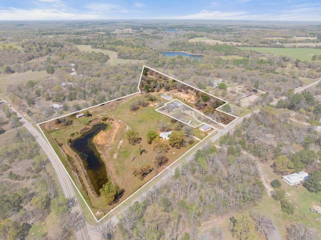 23326 CR 448, Lindale, TX 75771 23326 CR 448, Lindale, TX 75771