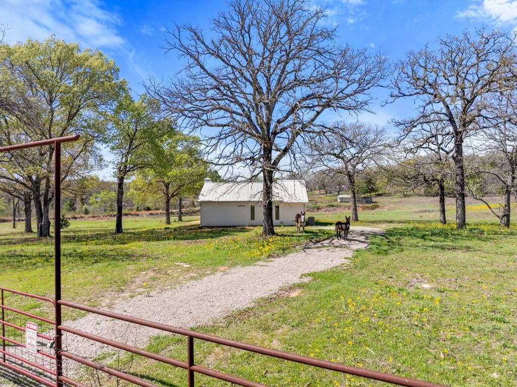 23326 CR 448, Lindale, TX 75771 23326 CR 448, Lindale, TX 75771