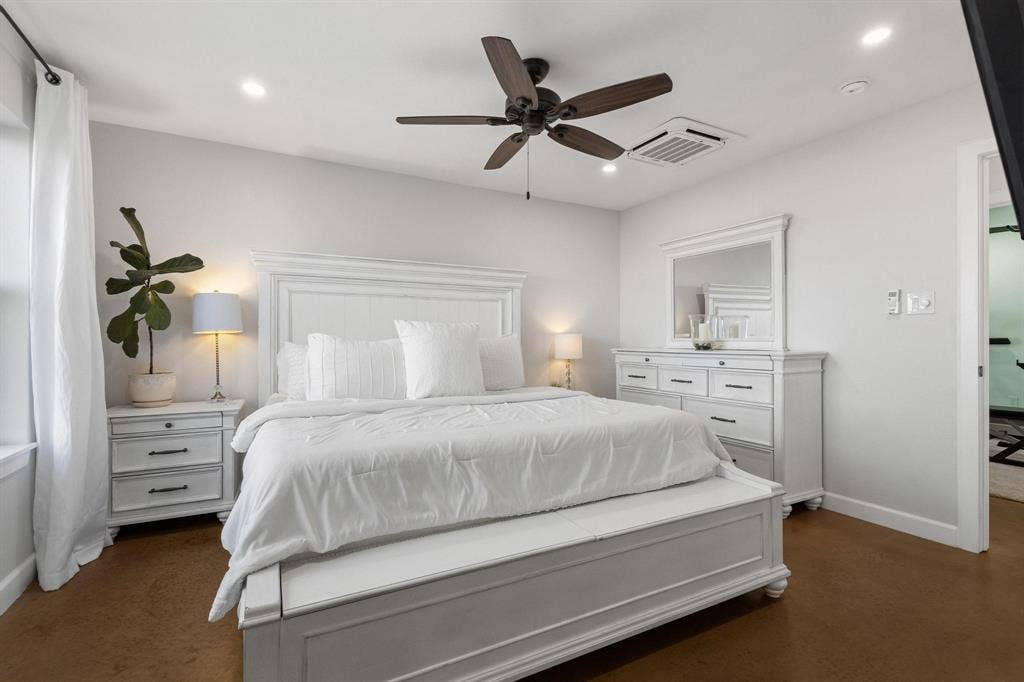 5828 County Road 1093, Celeste, TX 75423 5828 County Road 1093, Celeste, TX 75423