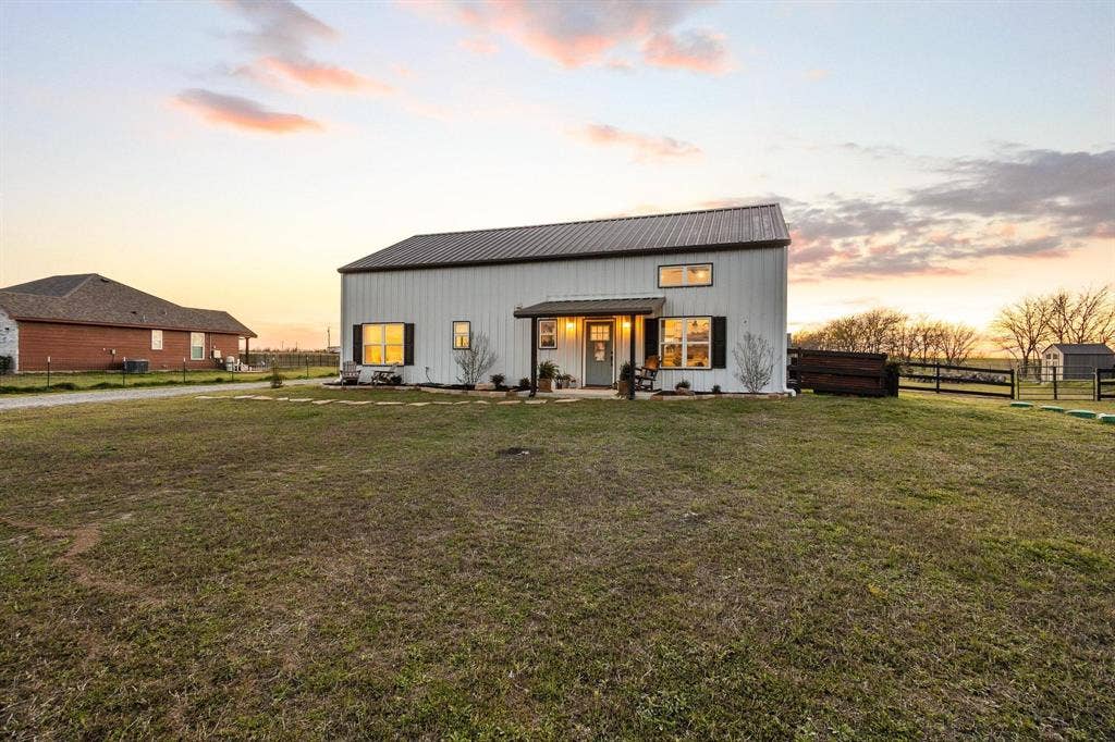 5828 County Road 1093, Celeste, TX 75423 5828 County Road 1093, Celeste, TX 75423