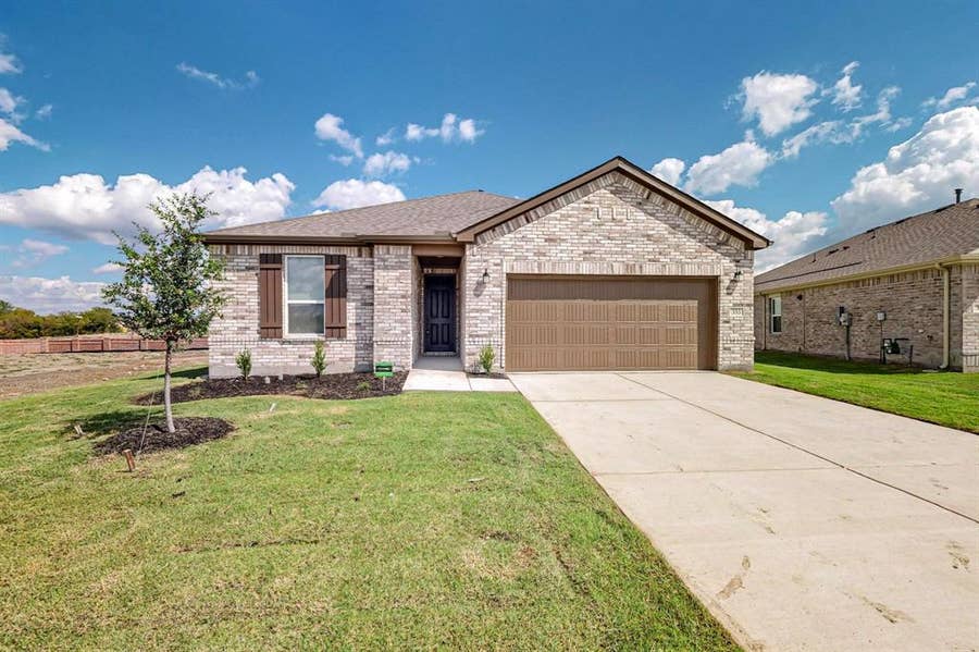 Property photo for 353 Princewood Drive, Princeton, TX