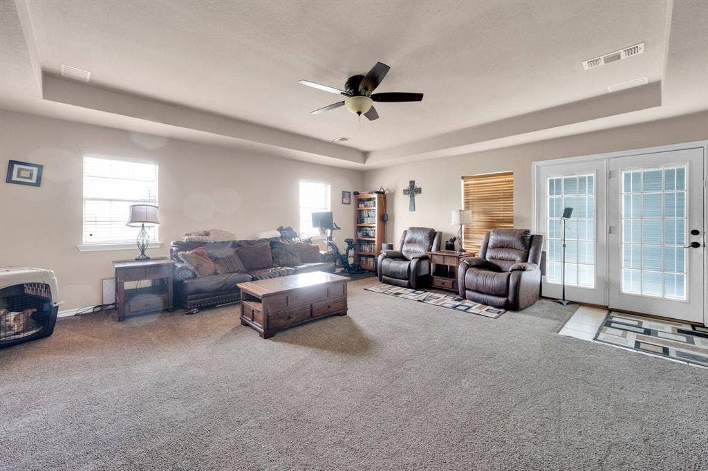 1511 N Mockingbird Lane, Midlothian, TX 76065 1511 N Mockingbird Lane, Midlothian, TX 76065