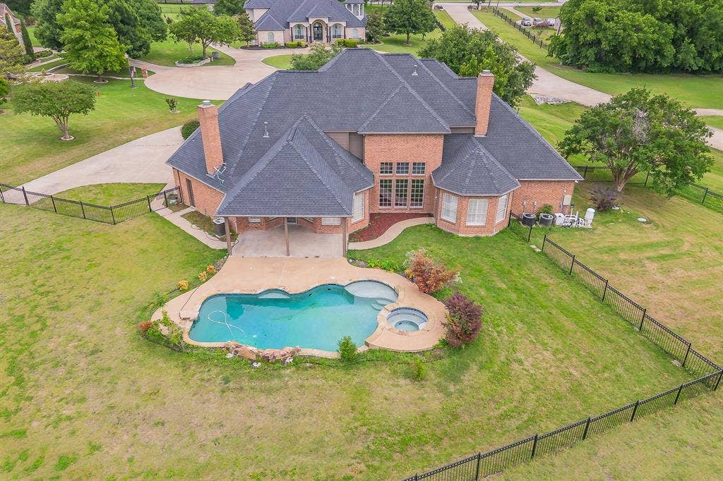 100 Bailee Court, Forney, TX 75126 100 Bailee Court, Forney, TX 75126