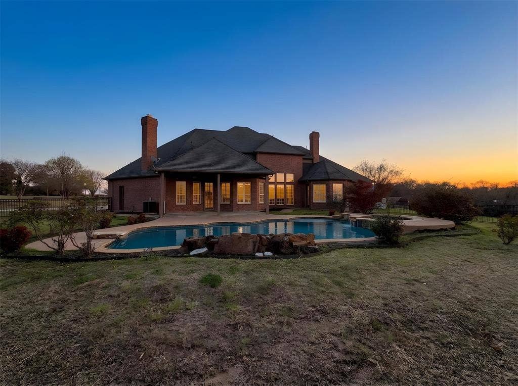 100 Bailee Court, Forney, TX 75126 100 Bailee Court, Forney, TX 75126
