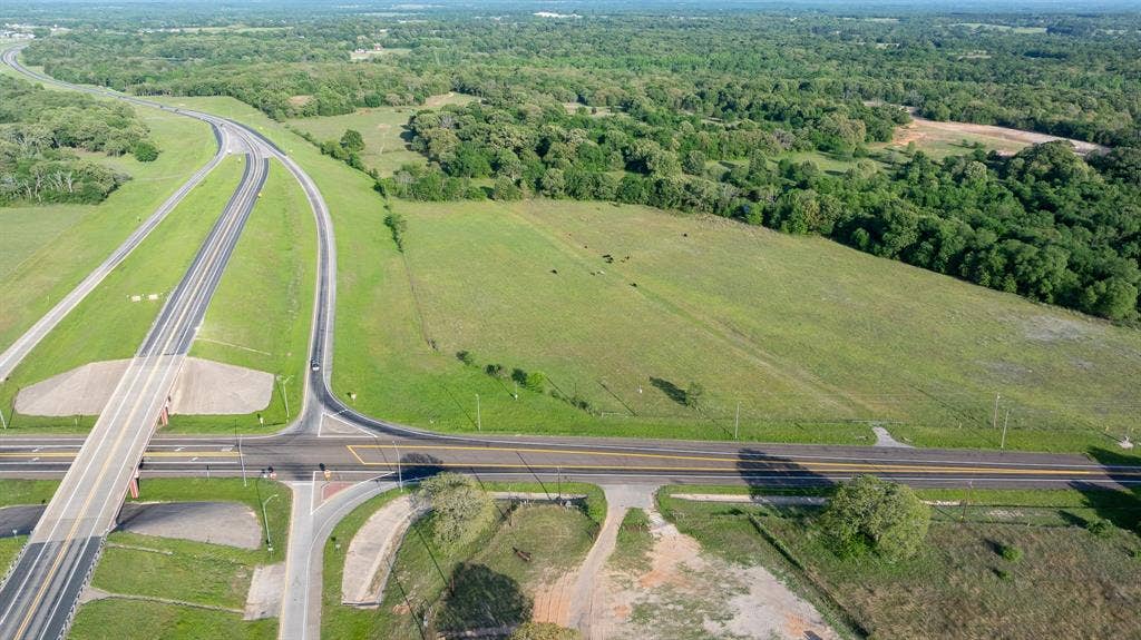 951 SE Loop 7, Athens, TX 75751 951 SE Loop 7, Athens, TX 75751