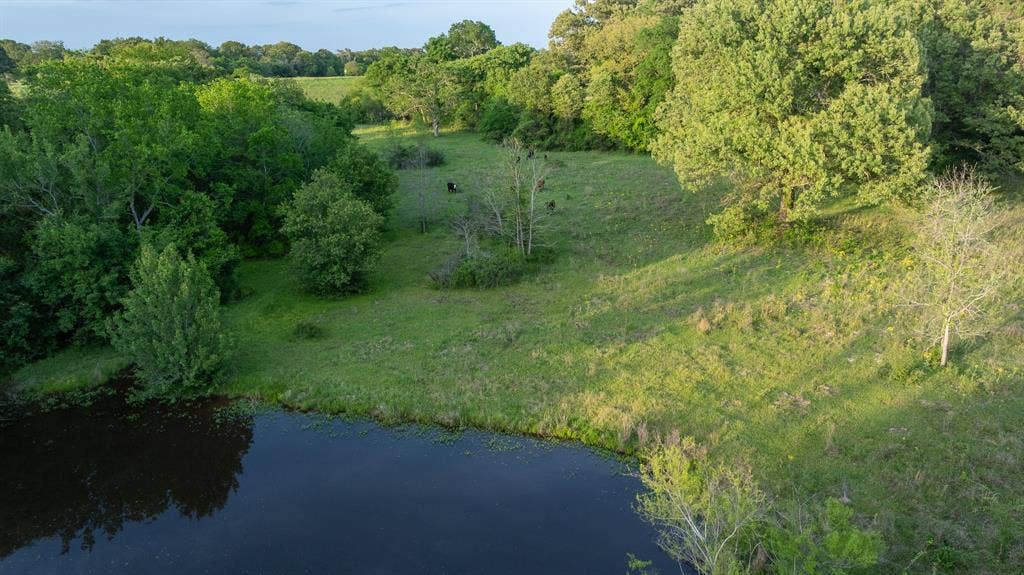 951 SE Loop 7, Athens, TX 75751 951 SE Loop 7, Athens, TX 75751