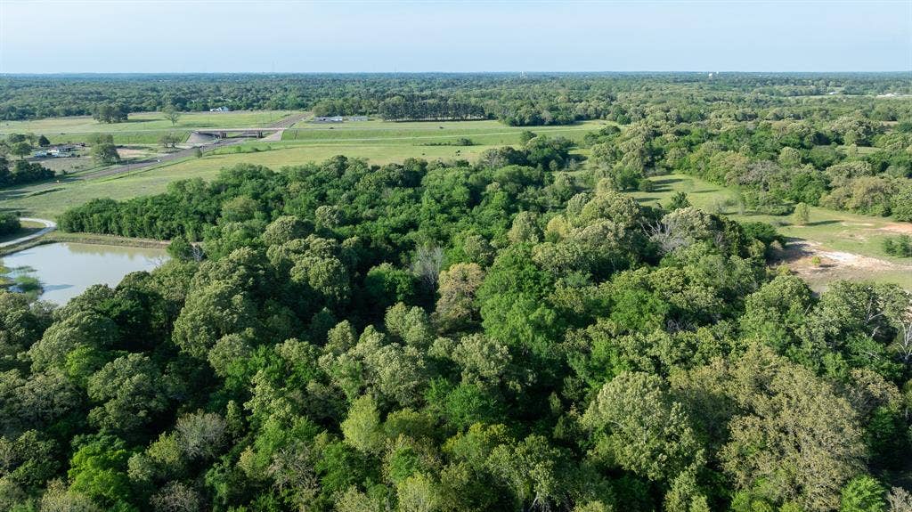 951 SE Loop 7, Athens, TX 75751 951 SE Loop 7, Athens, TX 75751