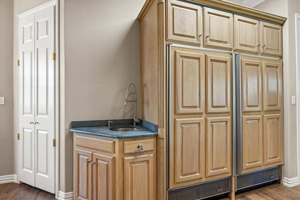 2306 Winton Terrace Court, Granbury, TX 76048 2306 Winton Terrace Court, Granbury, TX 76048