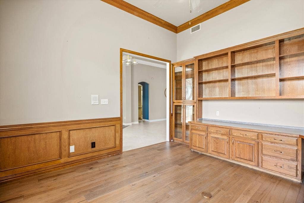 2306 Winton Terrace Court, Granbury, TX 76048 2306 Winton Terrace Court, Granbury, TX 76048