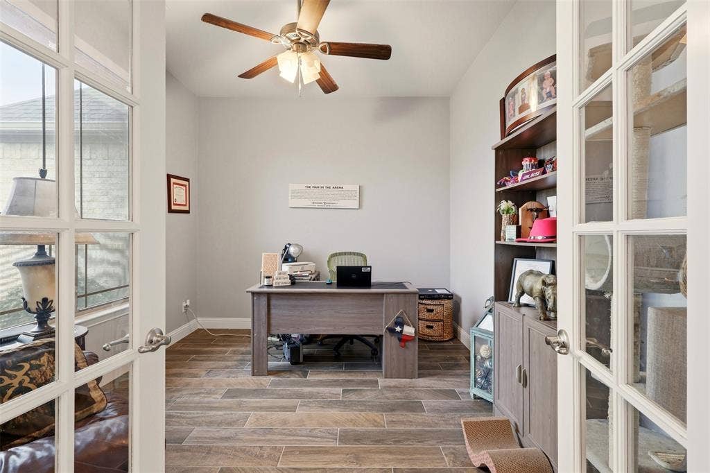 130 Evening Fire Drive, Waxahachie, TX 75167