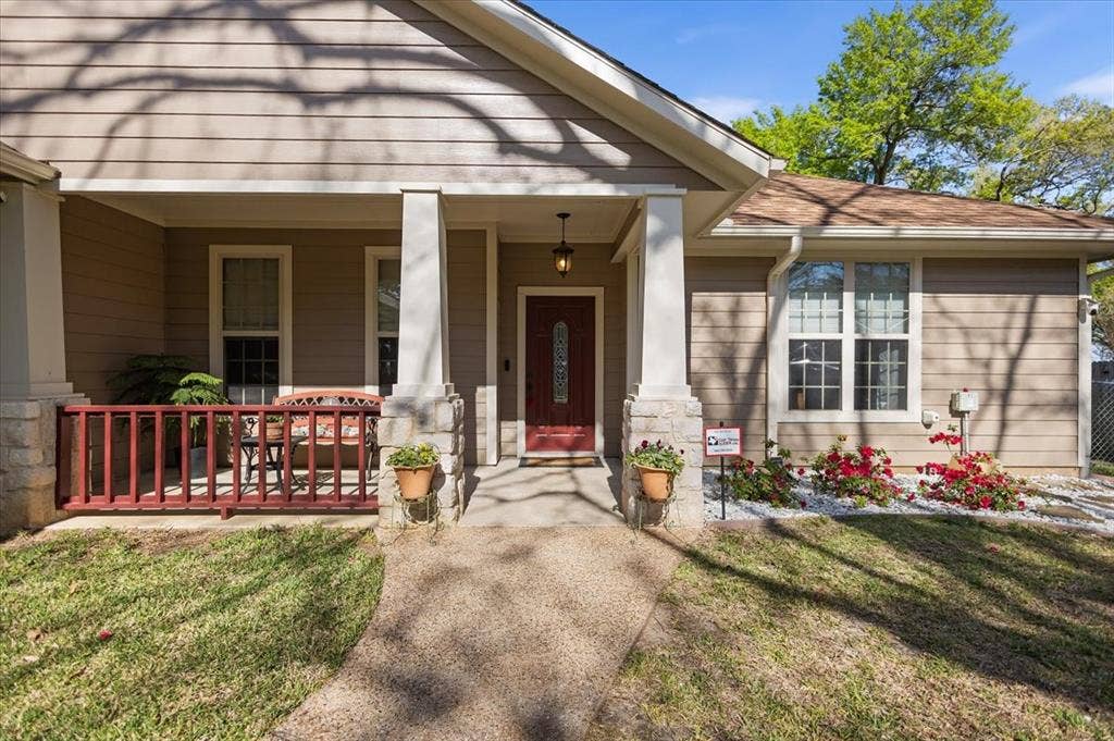 4789 Sunrise Drive, Chandler, TX 75758 4789 Sunrise Drive, Chandler, TX 75758