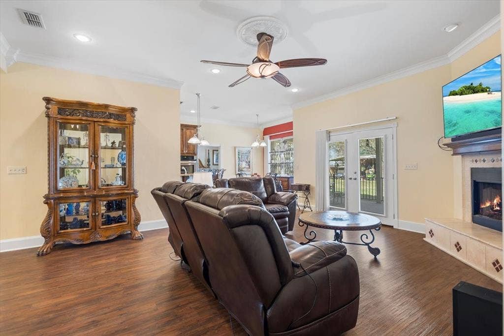 4789 Sunrise Drive, Chandler, TX 75758 4789 Sunrise Drive, Chandler, TX 75758