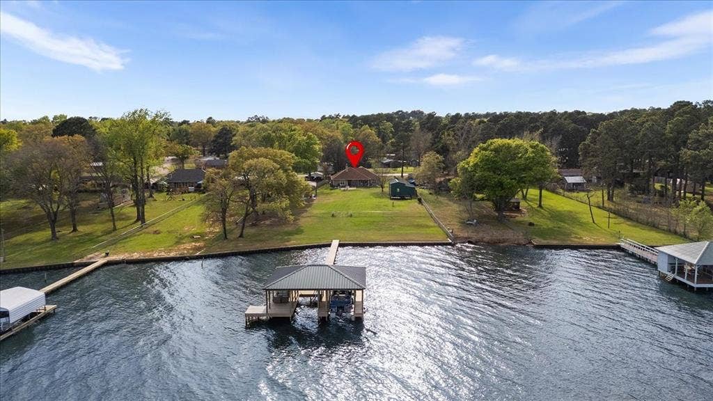 4789 Sunrise Drive, Chandler, TX 75758 4789 Sunrise Drive, Chandler, TX 75758