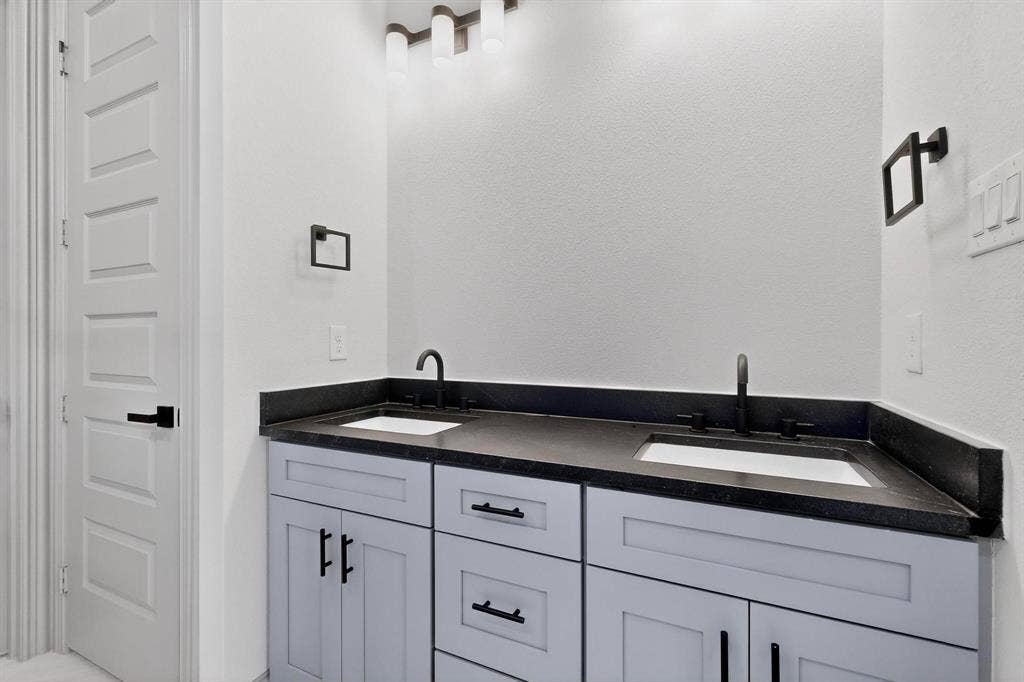 108 Palomita Circle, Athens, TX 75751 108 Palomita Circle, Athens, TX 75751